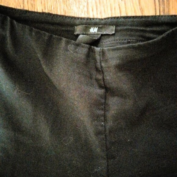 H&M Black Cotton Blend Seamed Front Side Zip Skinny Pants - Women's US 2 - Picture 2 of 5